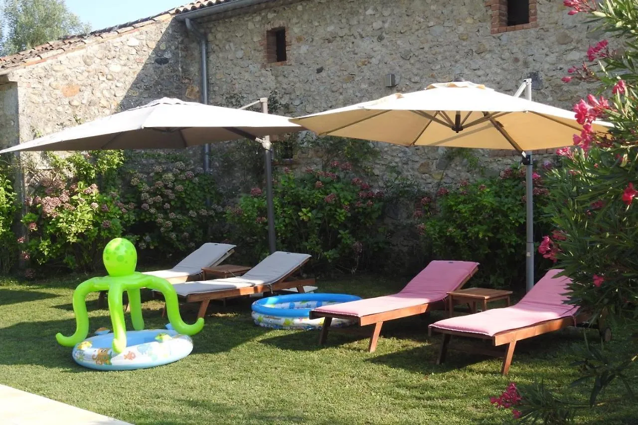 Apartament Gite Mon Paradis Vallon-Pont-dʼArc Francja