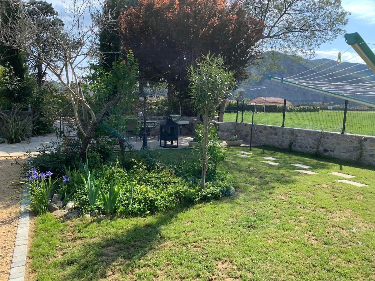 Apartament Gite Mon Paradis Vallon-Pont-dʼArc